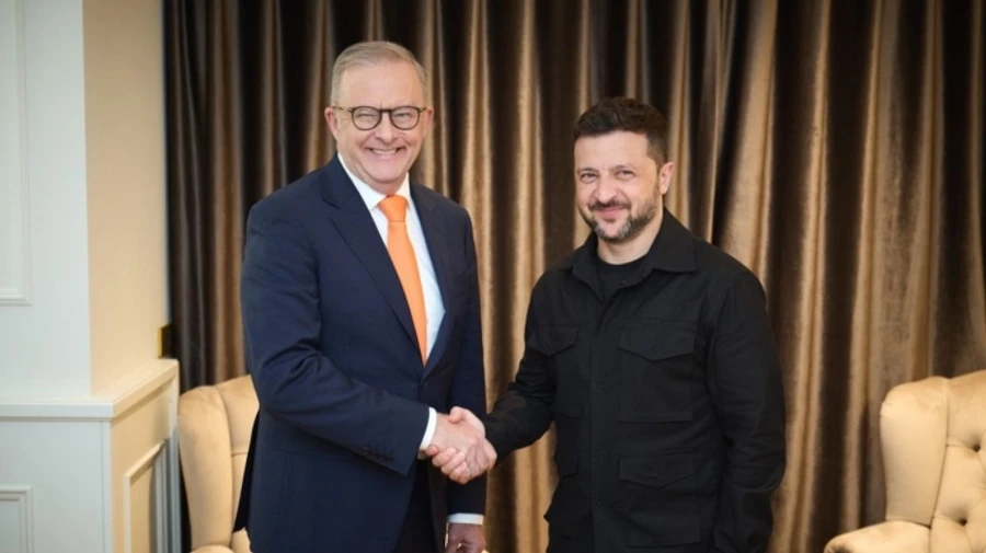 Zelenskyy discusses Istanbul talks and coalition of the willing with Australian PM