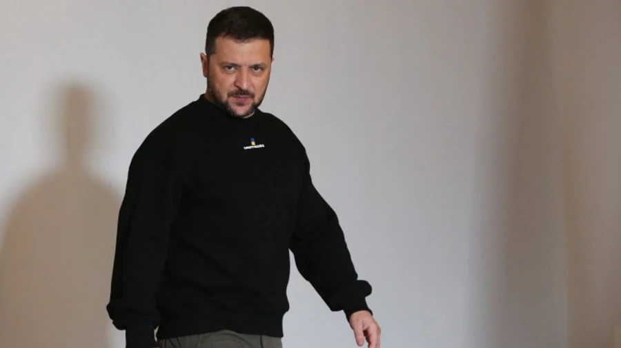 Аудит армії, законодавство, політичне майбутнє: Зеленський провів зустріч зі слугами народу