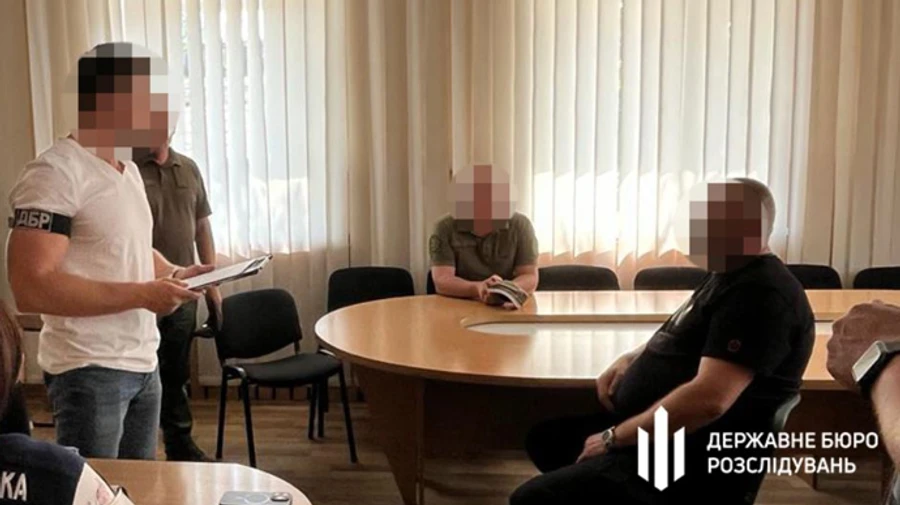 ГБР задержала руководителя колонии, который за деньги обещал отпустить заключенного раньше