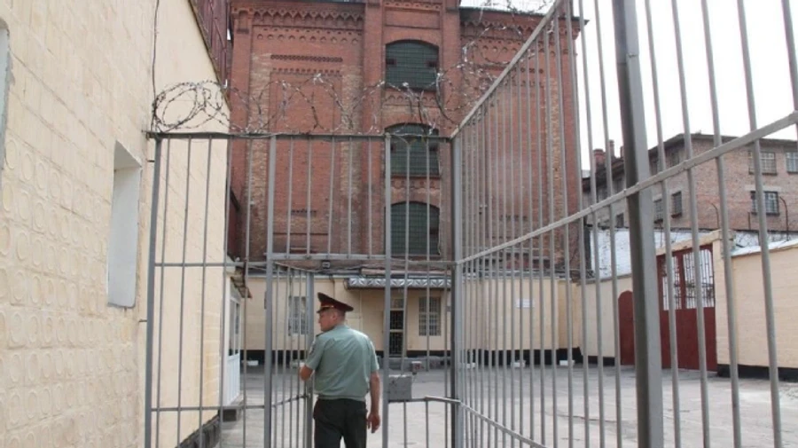 Against the background of the failure of passportization of Kherson, the occupiers decided to distribute Russian documents to prisoners of a penal colony