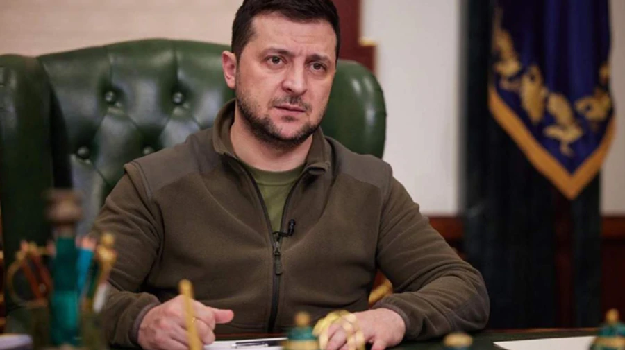 РФ держит людей в цивилизационной блокаде: Зеленский призвал общаться с теми, кто в оккупации