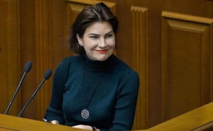 Суд обязал НАБУ открыть дело против Венедиктовой по жалобе Стерненко