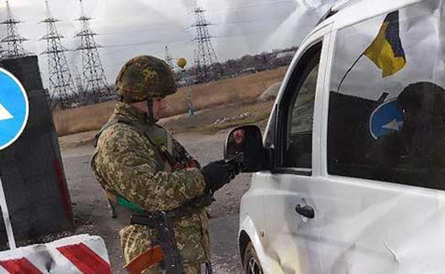 ООС: 17 обстрелов в сутки, боевики стреляли по КПВВ Майорск