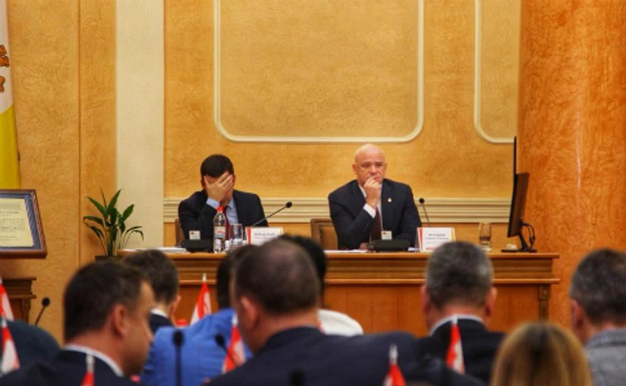 НАБУ назвало однопартийцев Труханова, которые якобы крали на ремонте дорог