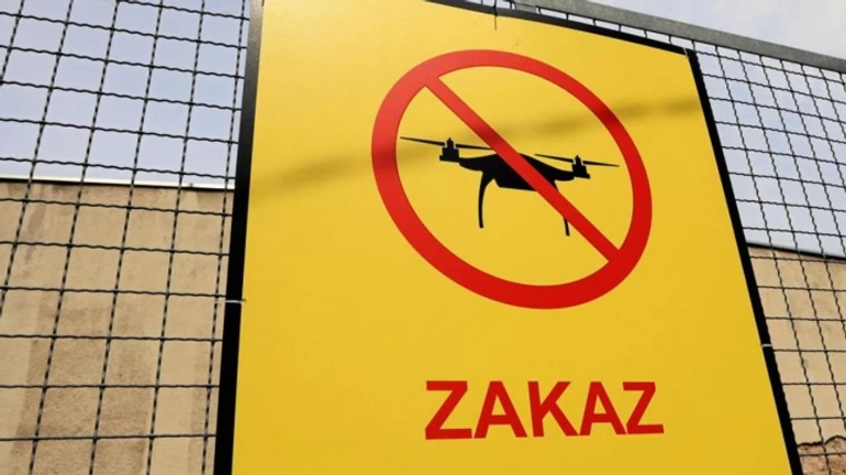 Польша депортирует украинца, задержанного за незаконное управление дроном над Варшавой 