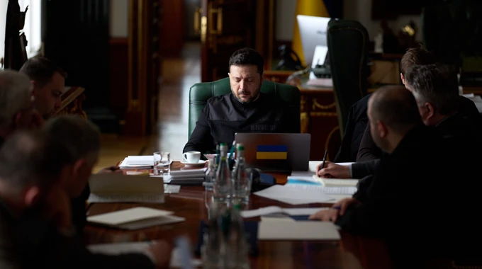 Zelenskyy discusses potential help from Ukraine with UAE president