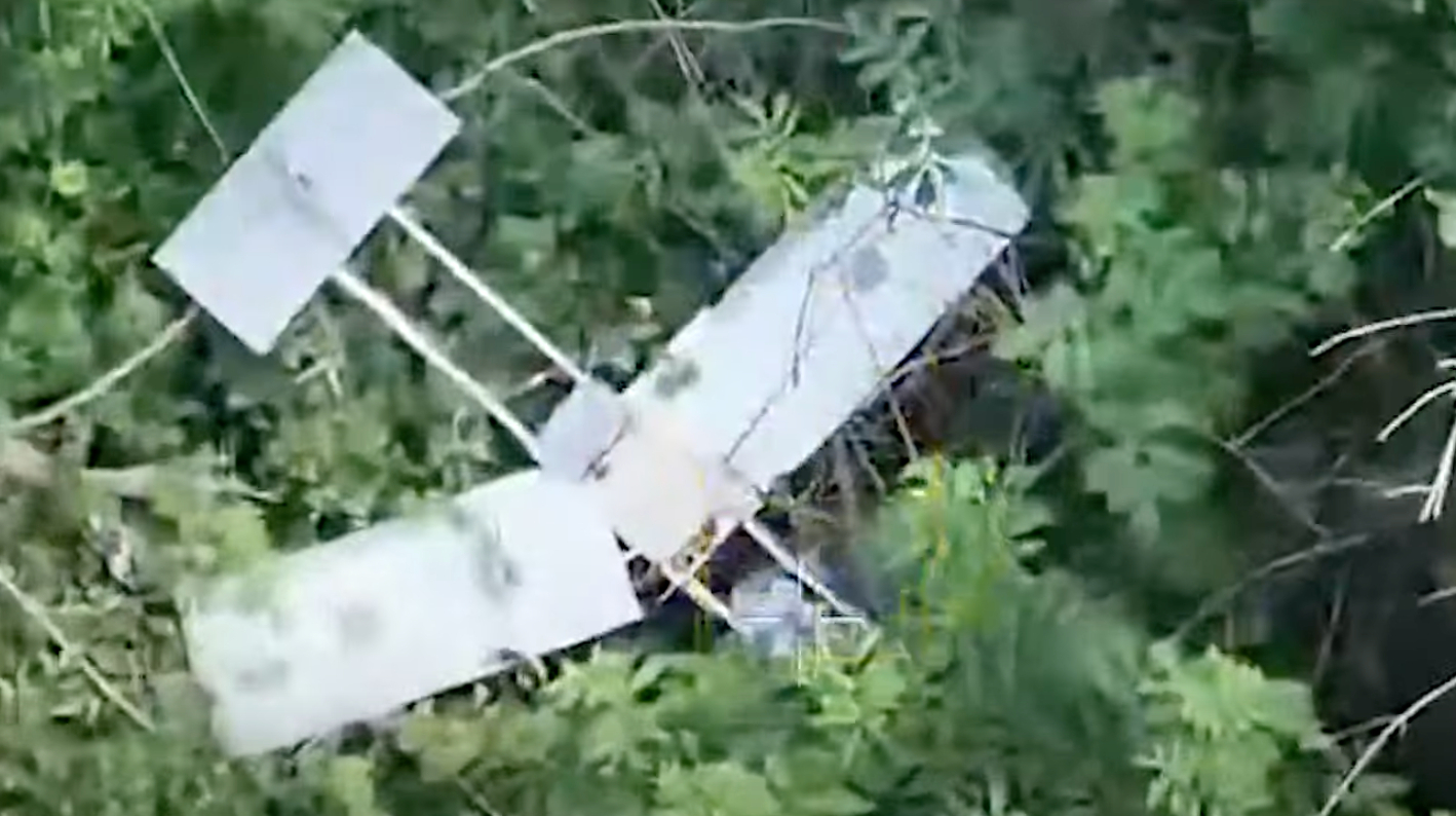 Russians test fibre-optic equivalent of Molniya drone with range of up to 50 km, expert says – video