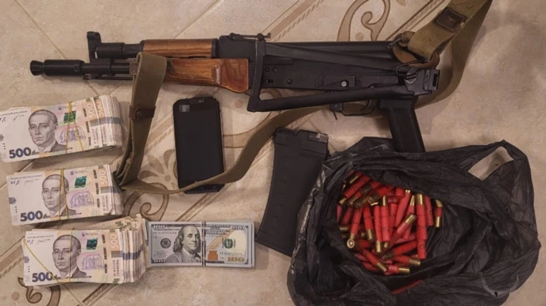 Вибивав 2,5 млн доларів з мобілізованого бізнесмена: СБУ затримала підозрюваного депутата