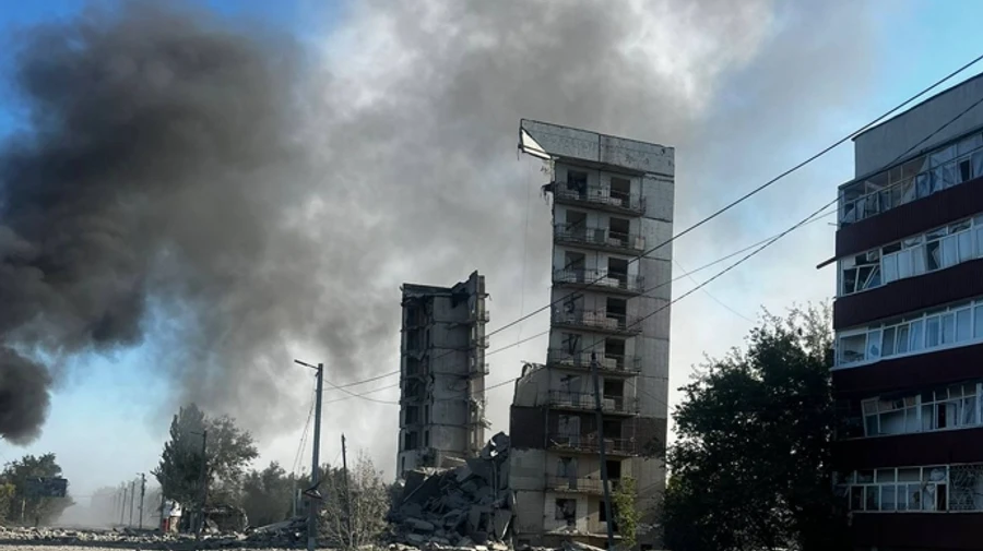 Russians hit 9-storey apartment block in Myrnohrad, Donetsk Oblast: 1 civilian killed, 4 injured – photo