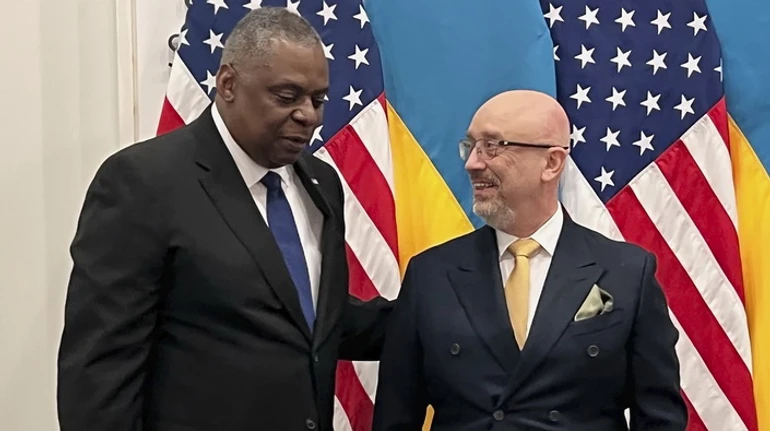 Рамштайн без літаків, але з надією: як союзники готуватимуть Україну до наступу