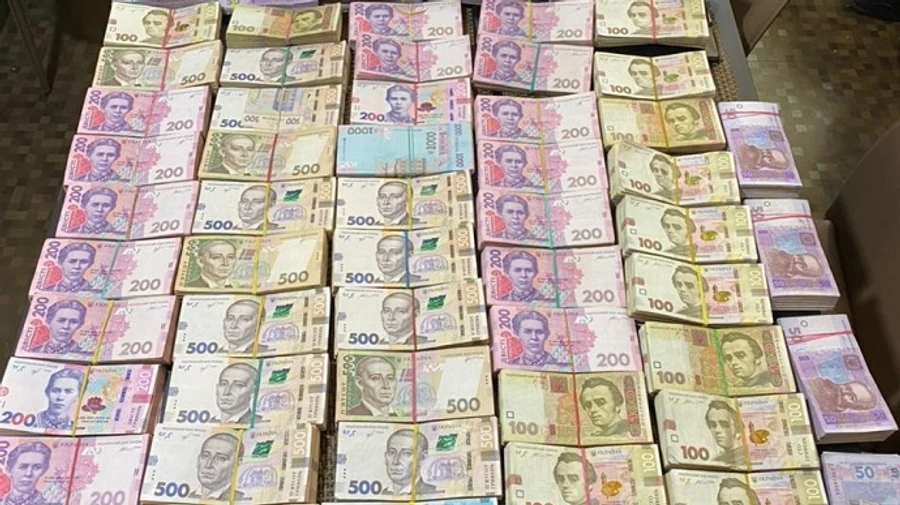 Конвертцентр з обігом у понад 200 мільйонів викрили на Сумщині – ОГП