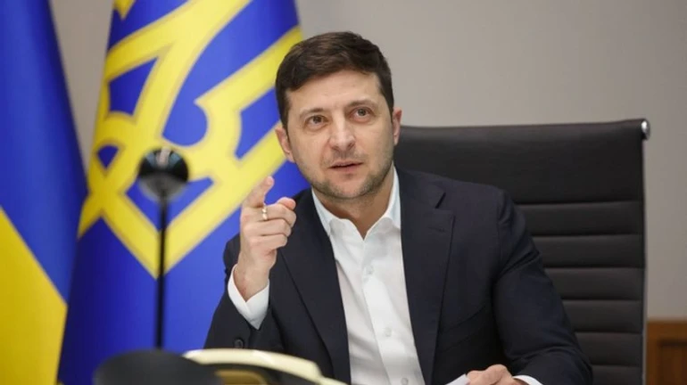 Через три недели после решения СНБО: Зеленский подписал санкции против Януковича и Ко