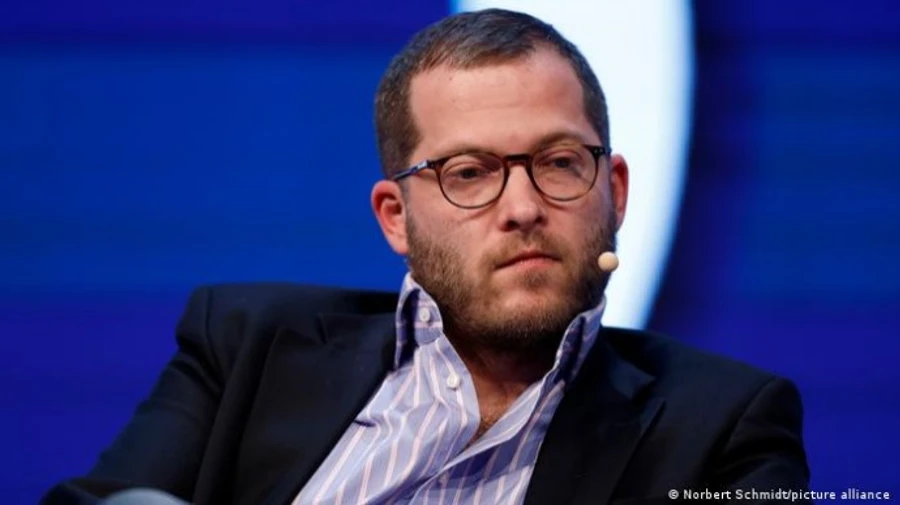 Шеф-редактора газеты Bild отстранили от работы после жалоб его коллег-женщин