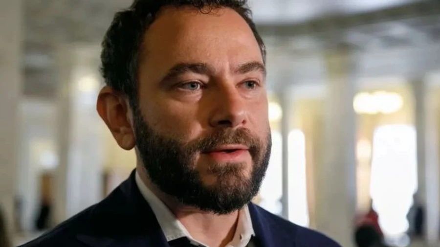 Дубинского официально выгнали из фракции Слуга народа