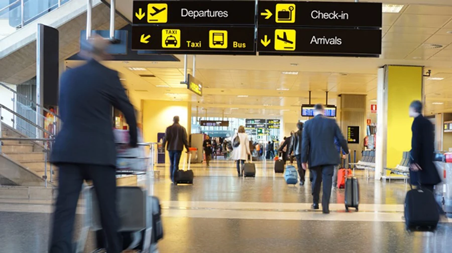 В ВОЗ призвали страны не требовать от туристов вакцинации от COVID