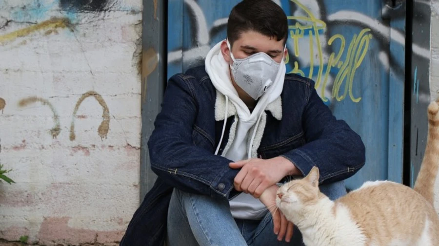 Коронавірус все більше вражає молодих – ВООЗ