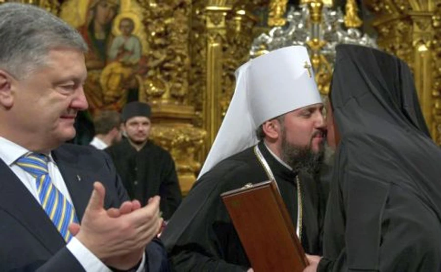 Філарет вважає, що Варфоломій не міг ставити йому умову невисування