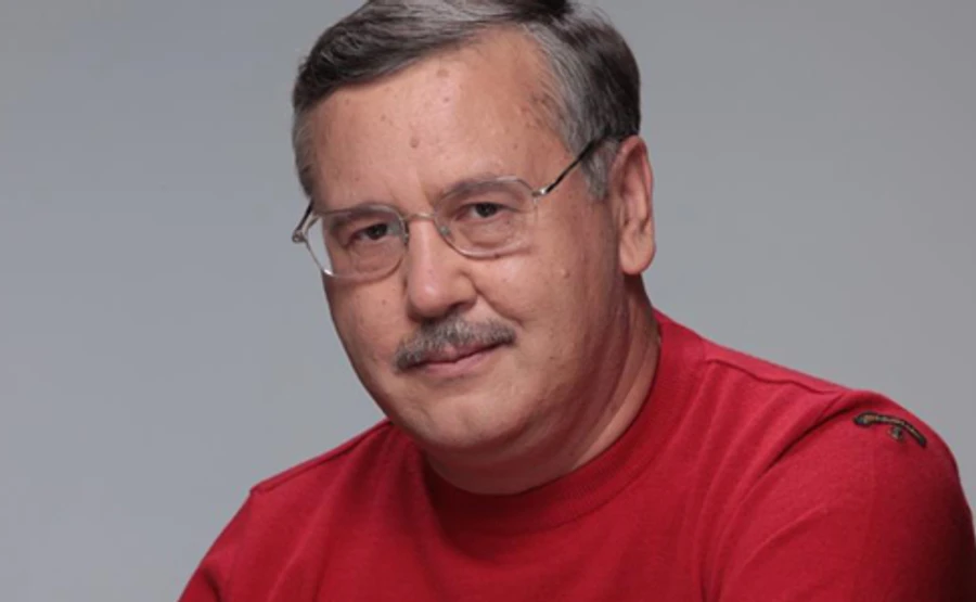 Гриценко в поліції розповів про причетність Порошенка до нападу на нього