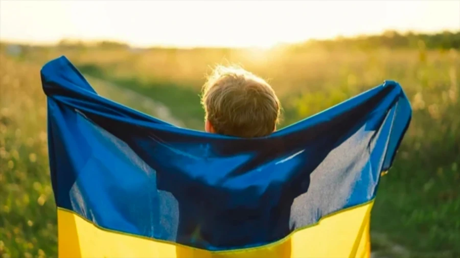 Group of Ukrainian children who studied online in Ukrainian schools brought back from Russian occupation