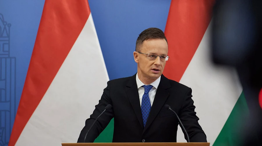 Sijarto called on the EU to stop funding Ukraine because of corruption