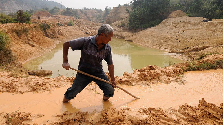 Козирна карта Сі. Чому Пекін домінує на ринку рідкоземів і як це хоче змінити Захід