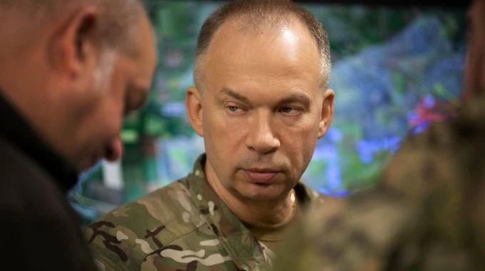 Ukraine's commander-in-chief says Ukrainian forces hold northern Pokrovsk and block attempts to bypass city