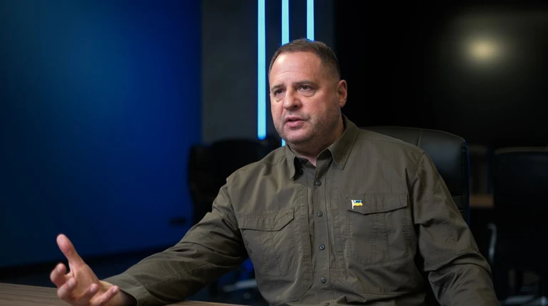 Єрмак поскаржився на безпрецедентний публічний тиск для оголошення йому підозри