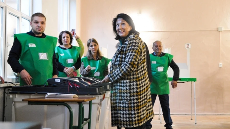 Президент Грузии обжалует результаты парламентских выборов в суде