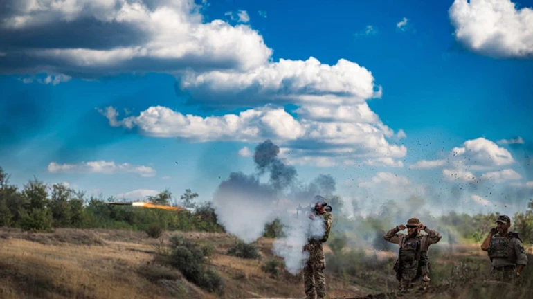 Минобороны увеличило перечень военных, которые будут получать дополнительные выплаты