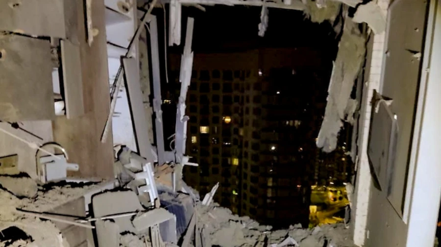 Russia attacks Kyiv at night: services report debris falling in 4 districts and 4 injured