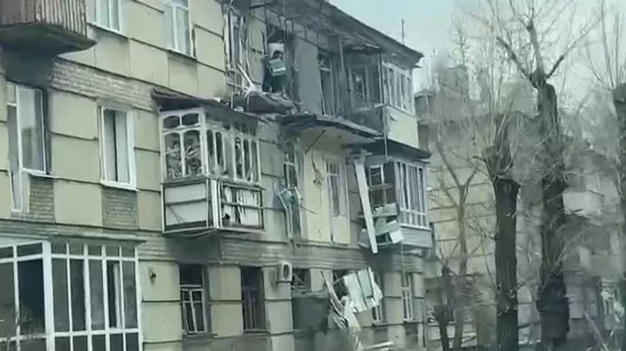 Луганщина: ворог всю ніч гатив по містах Золоте і Гірське – голова ОВА