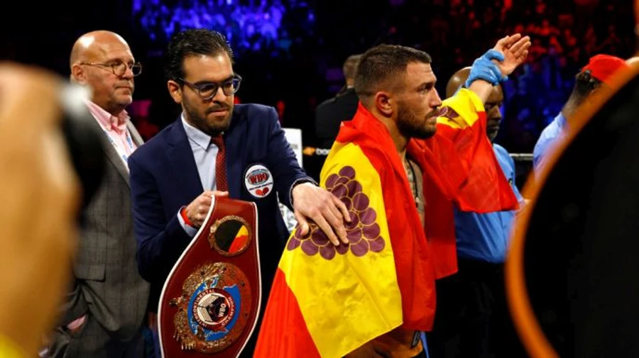 Кличко обурився, що Ломаченко вийшов без прапора України: Якого біса