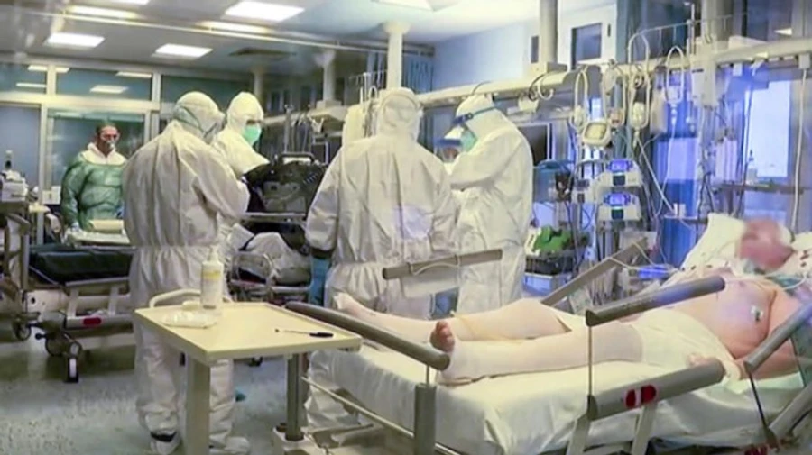 Кількість захворювань на COVID у Києві перевалила за 1,5 тисячі