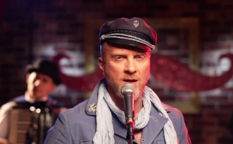 Шоумен Мухарский заявил, что в его киевской квартире ночью были обыски