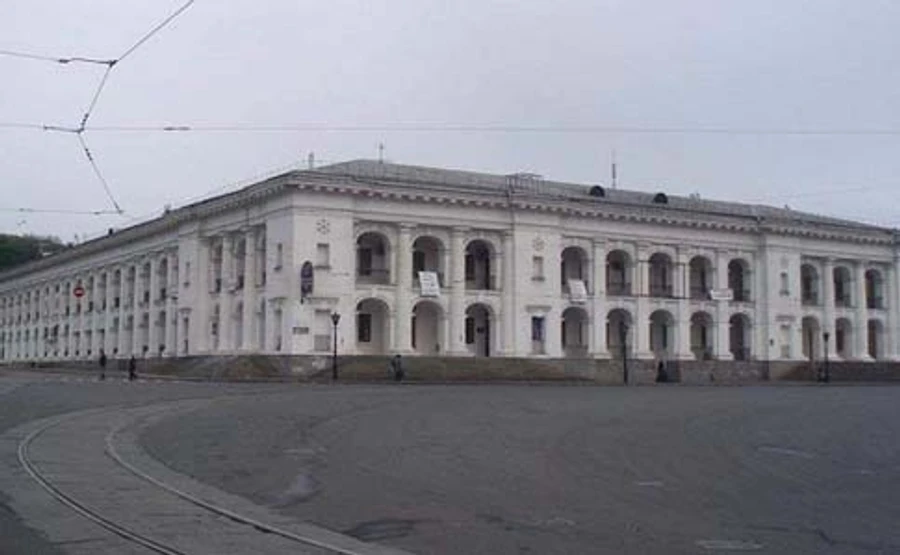 Гостиный двор вернули государству