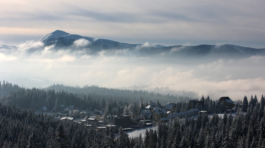 Weather forecasters predict light rain and fog in places in the Carpathians in the next two days