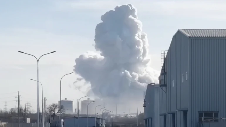 В Китае взорвался сталелитейный завод: есть погибшие, пропавшие без вести и десятки раненых