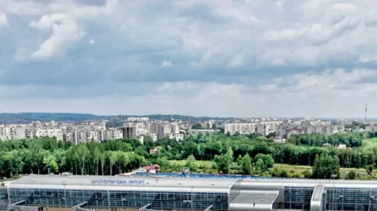 Злочин: Садовий розкритикував підписаний у Львові меморандум про розвиток аеропорту