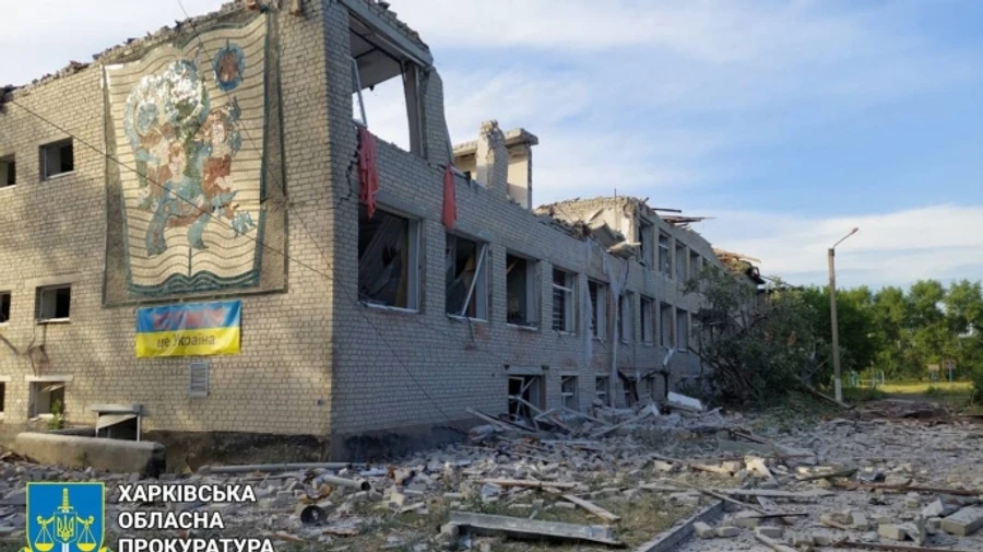 Russian forces launch bombs on Kharkiv Oblast: one civilian killed, two injured, school destroyed – photo