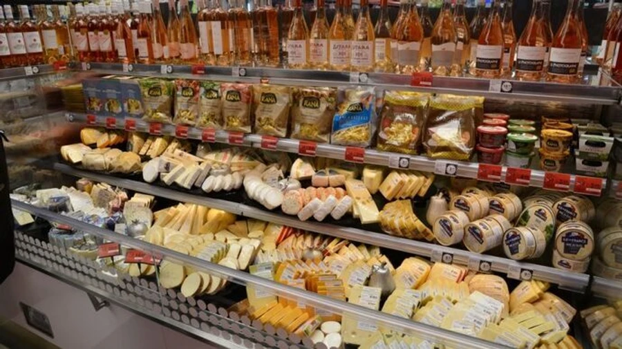 Болгары считают высокие цены опаснее войны в Украине - опрос