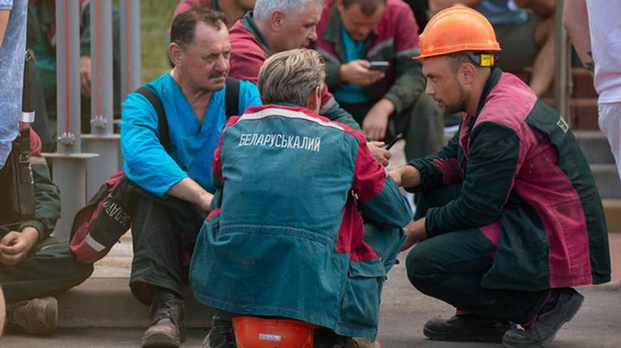 У Білорусі затримують глав страйкомів підприємств – ЗМІ