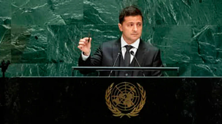 Год Зе-дипломатии: что приобрела и что потеряла внешняя политика Украины при новом президенте