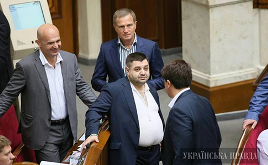 Кононенко та Грановський регулярно супроводжують Порошенка під час зустрічей з керівництвом СБУ