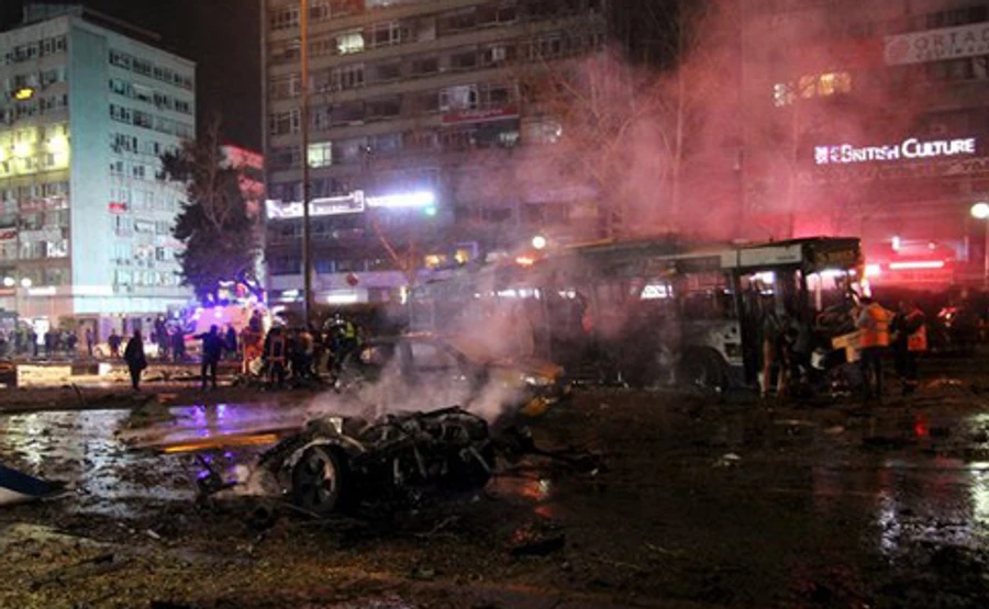 В Анкаре произошел мощный взрыв: 34 погибли, 125 ранены