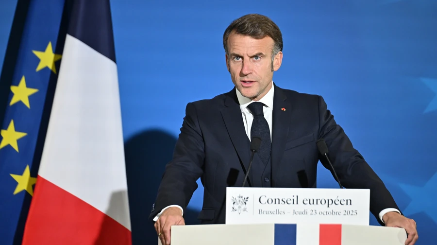 Макрон призвал ЕС использовать торговую базуку для защиты от экономического давления Китая