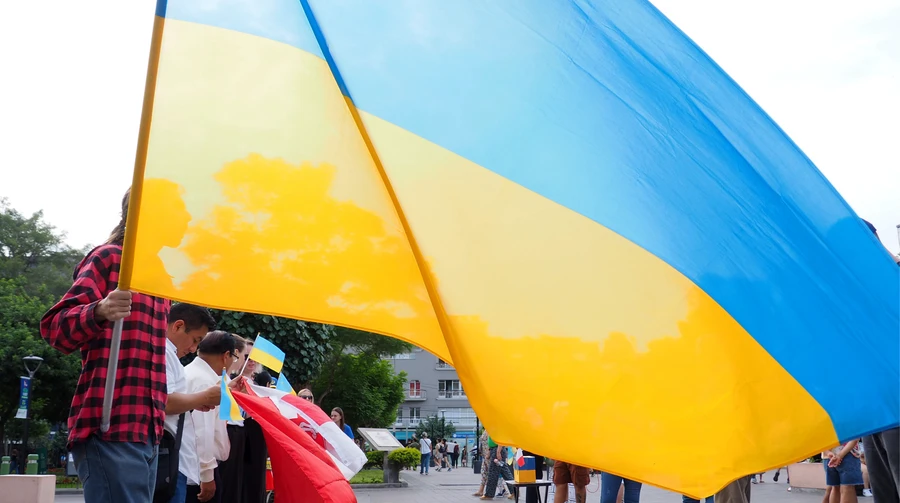 Most Ukrainians consider territorial integrity and sovereignty more important than welfare – survey