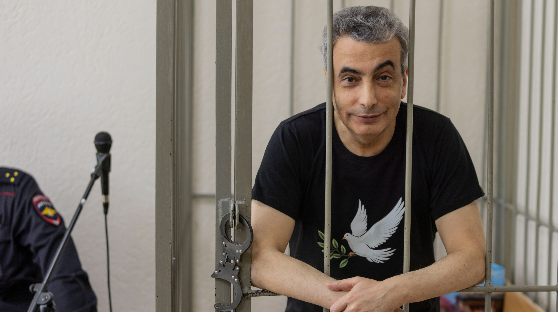 Заступника голови єдиної в Росії антивоєнної партії "Яблуко" засудили до 11 років за пости у соцмережах