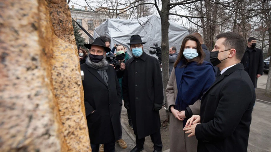 Зеленський відкрив інсталяцію пам’яті жертв Голокосту 