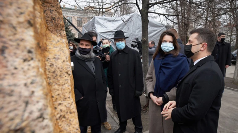 Зеленский открыл инсталляцию памяти жертв Холокоста