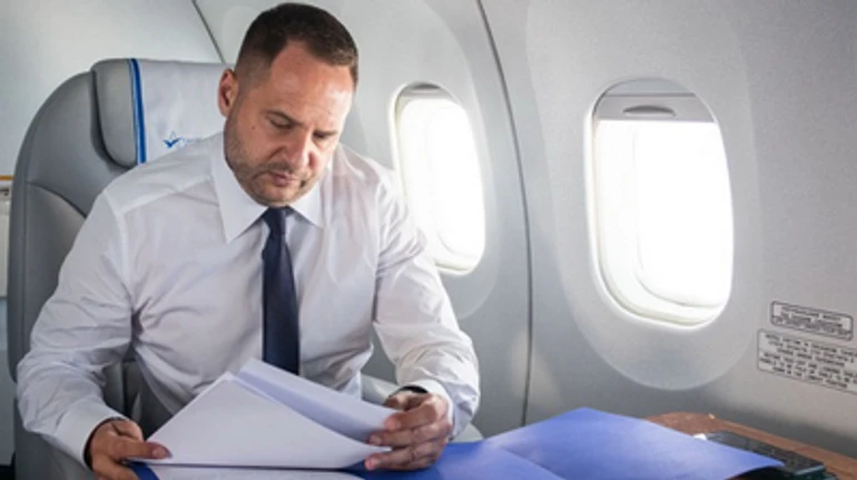 Мінський ультиматум Козака: навіщо Кремль зупиняє один із форматів переговорів по Донбасу